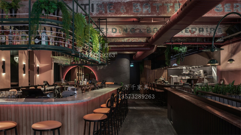 “热带主题”餐厅